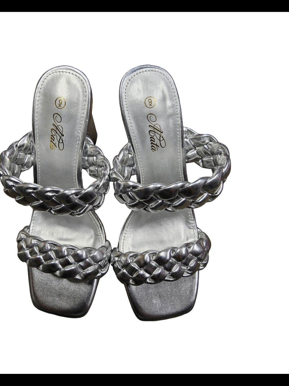 NWOT MATA  Silver Braided block Heels size 9